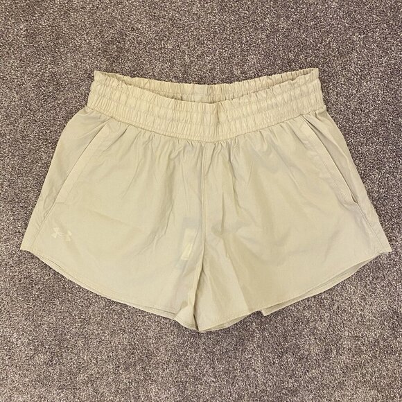 Under Armour Women's Flex Woven 3” Shorts Size M Beige Athletic Pockets NWT $45 - Picture 2 of 11